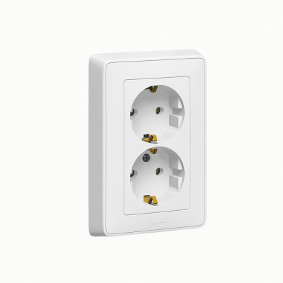 LEGRAND CARIVA Розетка двойная с заземлением белая (773627 ) LEGRAND CARIVA Розетка двойная с заземлением белая (773627 )