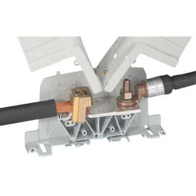 LEGRAND Клемма силовая 300Mm2 Alcu 150Mm2 с выводом под кабель/наконечник (039021 ) LEGRAND Клемма силовая 300Mm2 Alcu 150Mm2 с выводом под кабель/наконечник (039021 )