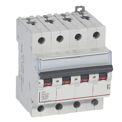 LEGRAND Выключатель автоматический четырехполюсный 32А D DX3 6kA/10kA (408150 ) LEGRAND Выключатель автоматический четырехполюсный 32А D DX3 6kA/10kA (408150 )
