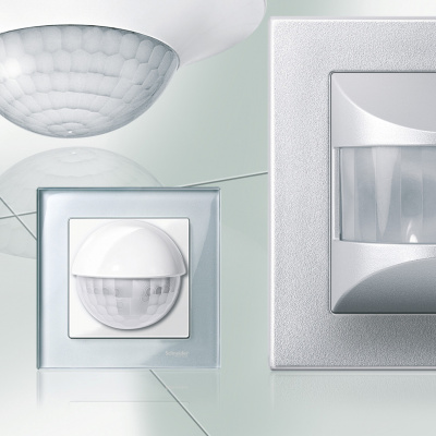 SCHNEIDER ELECTRIC M-Plan Рамка 1 пост алюминий (MTN486160) SCHNEIDER ELECTRIC M-Plan Рамка 1 пост алюминий (MTN486160)