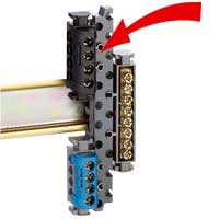 LEGRAND Суппорт для крепежа клеммного блока (004811 )