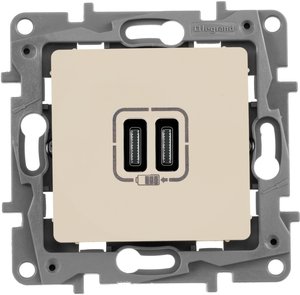 LEGRAND Зарядное устройство с двумя USB-разьемами тип C-тип С 240В/5В 3000мА - Etika - Цвет Слоновая кость (672335 ) LEGRAND Зарядное устройство с двумя USB-разьемами тип C-тип С 240В/5В 3000мА - Etika - Цвет Слоновая кость (672335 )