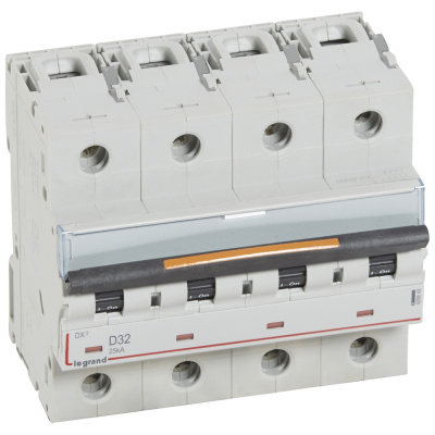 LEGRAND Выключатель автоматический четырехполюсный 32А D DX3 25кА (409849 ) LEGRAND Выключатель автоматический четырехполюсный 32А D DX3 25кА (409849 )