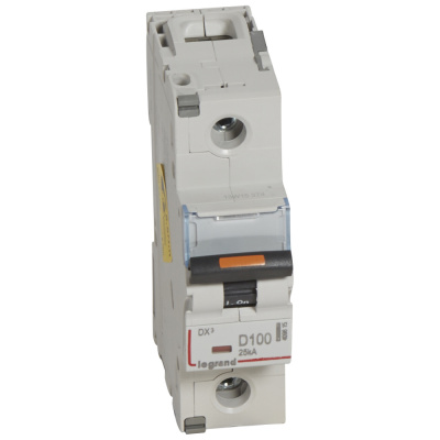 LEGRAND Автоматический выключатель DX3 1П D100A 25кА (409815 ) LEGRAND Автоматический выключатель DX3 1П D100A 25кА (409815 )