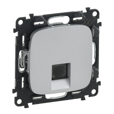 LEGRAND Valena ALLURE Розетка телефонная RJ11 с лицевой панелью алюминий (753938 ) LEGRAND Valena ALLURE Розетка телефонная RJ11 с лицевой панелью алюминий (753938 )