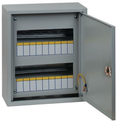 EKF Щит распределительный навесной ЩРн-18 с замком IP31 2х9 (mb21-18) EKF Щит распределительный навесной ЩРн-18 с замком IP31 2х9 (mb21-18)