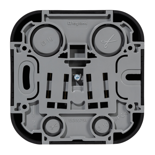 Legrand Quteo Розетка с заземлением со шторками IP20 16А 250В винтовые зажимы накладной монтаж - чёрный матовый (782476) фото 3