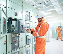 ABB Фланец передний Isomax S3-S5 для выкатного выключателя (1SDA013890R1)
