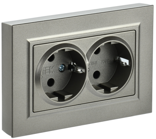 BRITE Розетка двойная с заземлением с защитными шторками 16А в сборе  шампань (BR-R24-16-K37-F)