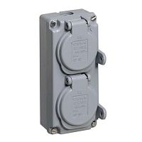 ABB Розетка двойная с заземлением с крышками в металлическом корпусе 2P+E IP44 10/16A 250В Schuko  (UJ 210/2)  (2CMA178339R1000)