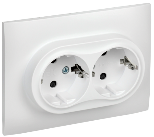 IEK SKANDY Розетка 2-местная с заземлением с защитными шторками 16А в сборе SK-R07W арктический белый  (SK-R24-16-K01-F)