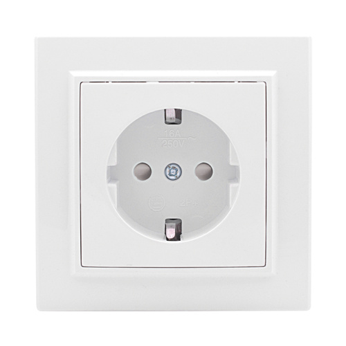 EKF Розетка Минск одноместная СП с заземлением 16А белая защитные шторки Basic (ERR16-028-100)