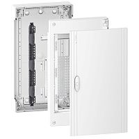 SCHNEIDER ELECTRIC Щит мультимедийный PRAGMA IT навесной белая дверь 3 ряда х 13 модулей IP40 IK07 (PRA313SU)