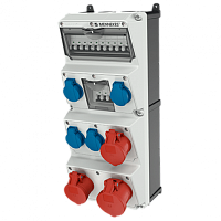 MENNEKES Комбинация розеток AMAXX 1 розетка CEE 32A 5п 400В/ 2 розетки CEE 16A 5п 400В/ 4 розетки SCHUKO 16A 230В (940012)