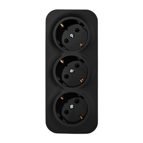 Legrand Quteo Розетка тройная с заземлением, с предварительным подключением, со шторками IP20 16А 250В винтовые зажимы, накладной монтаж - чёрный матовый (782473) фото 5 Legrand Quteo Розетка тройная с заземлением, с предварительным подключением, со шторками IP20 16А 250В винтовые зажимы, накладной монтаж - чёрный матовый (782473) фото 5