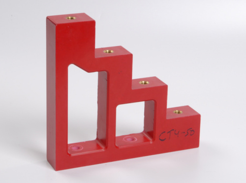 IEK Изолятор ступенчатый ИС4-50 (М10) силовой с болтом (YIS11-4-50-B)