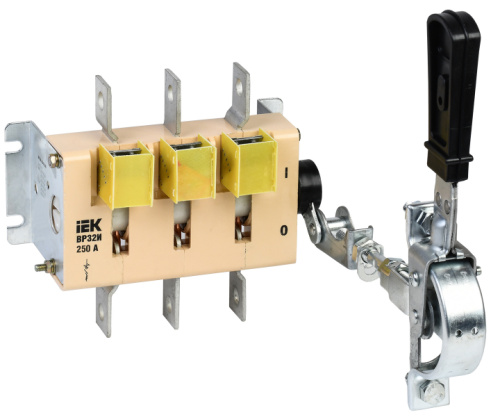 IEK Выключатель-разъединитель ВР32И-35A31240 250А (SRK01-121-250)