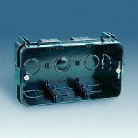 SIMON Коробка установочная с винтами для рамок 27614-62(65), 27615-62(65). (27711-31)